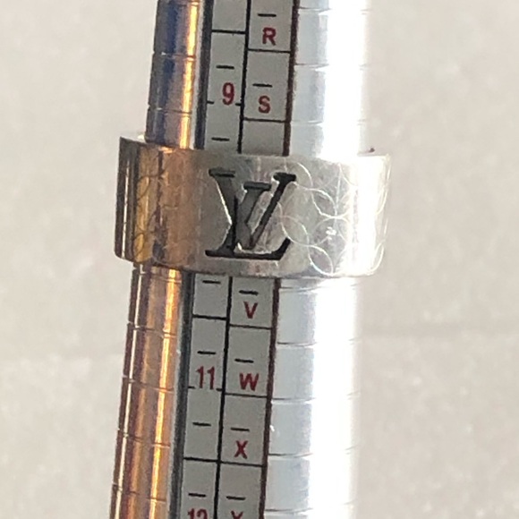 LOUIS VUITTON Cut Out Burg Champs Elysees Silver Plated Ring Unisex Sz L 10-1/4 - Picture 12 of 17